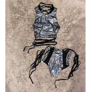 Holographic 2 piece outfit/rave very strappy LG